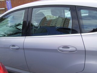 /photos/10428/cfc32f74-1e9e-40c4-dfa0-889bc64abf4a_i320x240.jpg